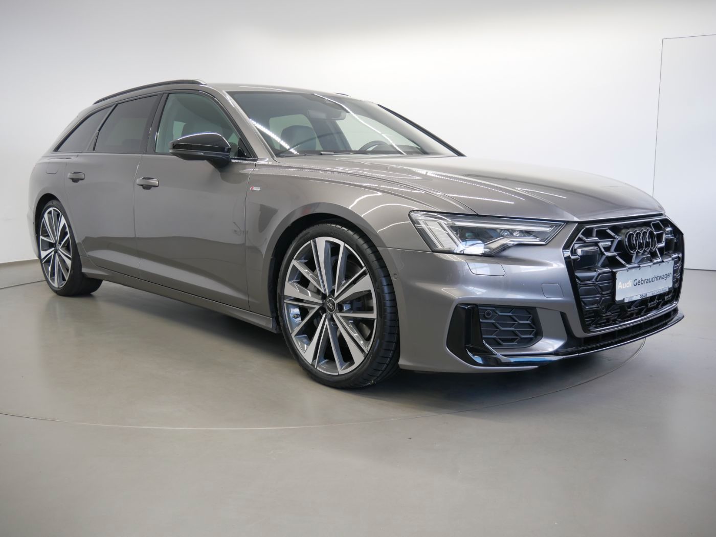 Audi A6 Avant 55 TFSI quattro S line S tro. MATRIX AH foto 3