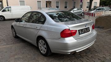 BMW 318 - 6