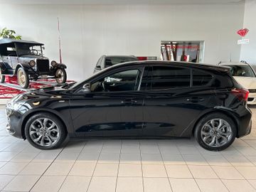 Ford Focus Lim. ST-Line
