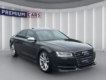 Audi S8 - 7
