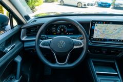VW Tayron 1.5 eTSI Life/ AHK/ IQ DRIVE/ PANO/ ACC VW Tayron 1.5 eTSI Life/ AHK/ IQ DRIVE/ PANO/ ACC