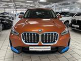 BMW iX1 xDrive 30 Parkass. Navi LED 2-Z-Klimaautom H - BMW: Orange