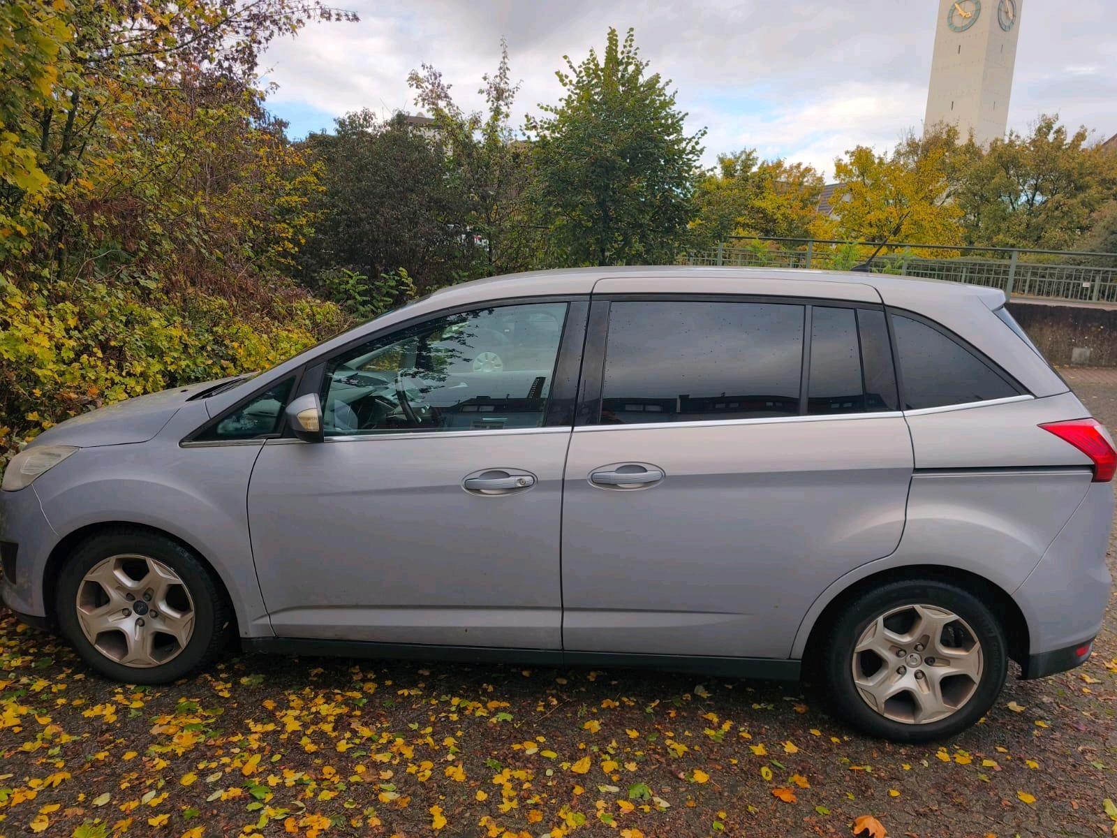 Ford C-MAX 2011 — photo 9
