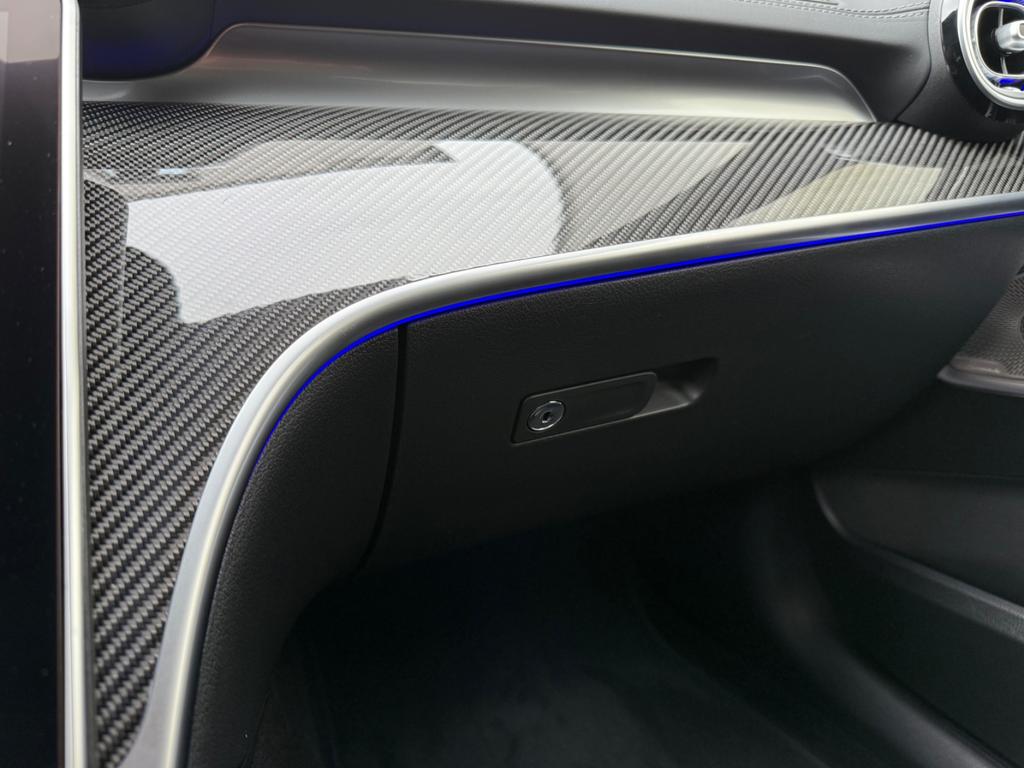 Mercedes-Benz C 63 AMG