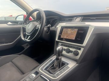 Volkswagen Passat - 7