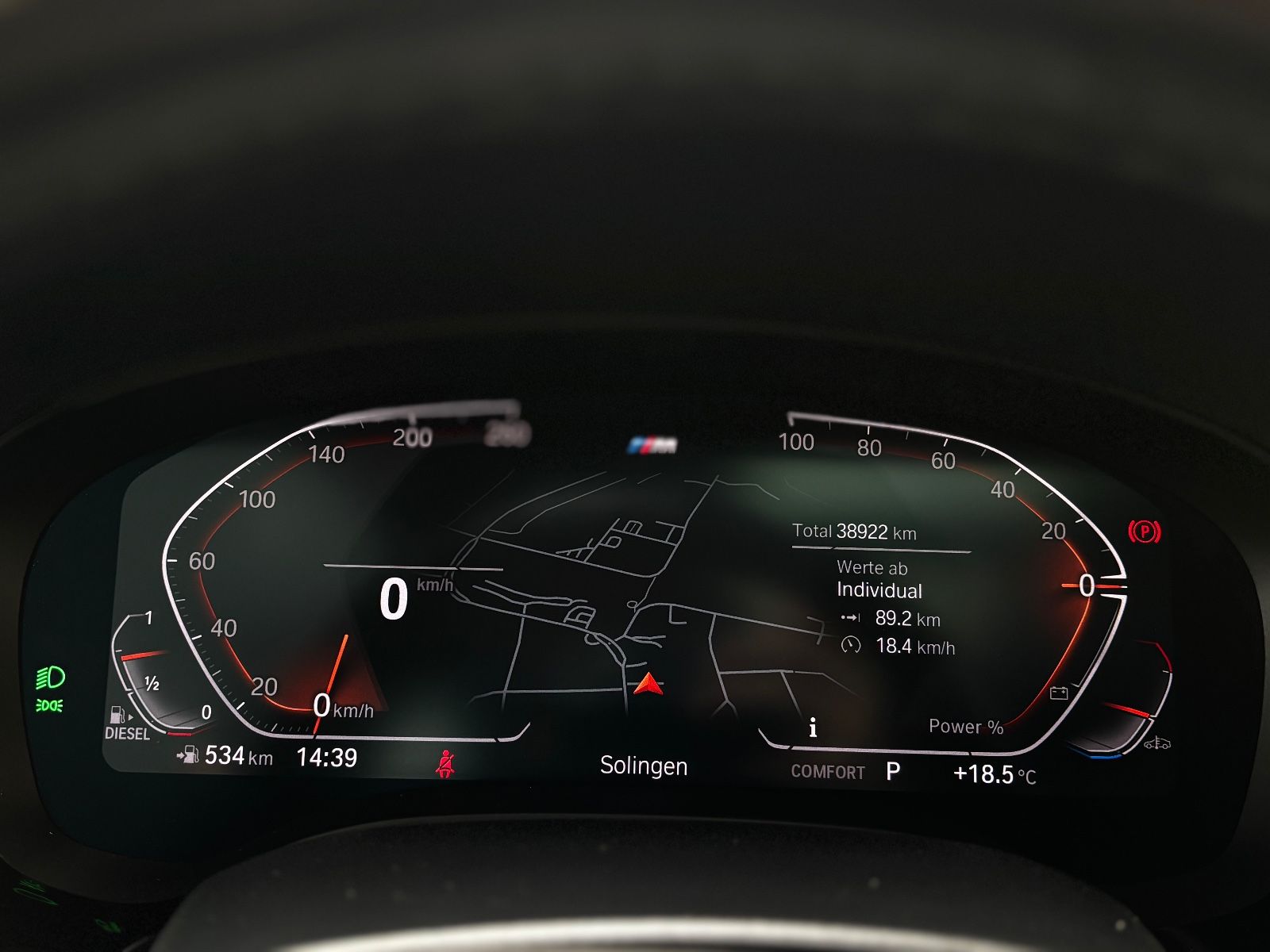 BMW 520d xDrive M Sport Touring HUD PANO LED CAM LIC foto 5