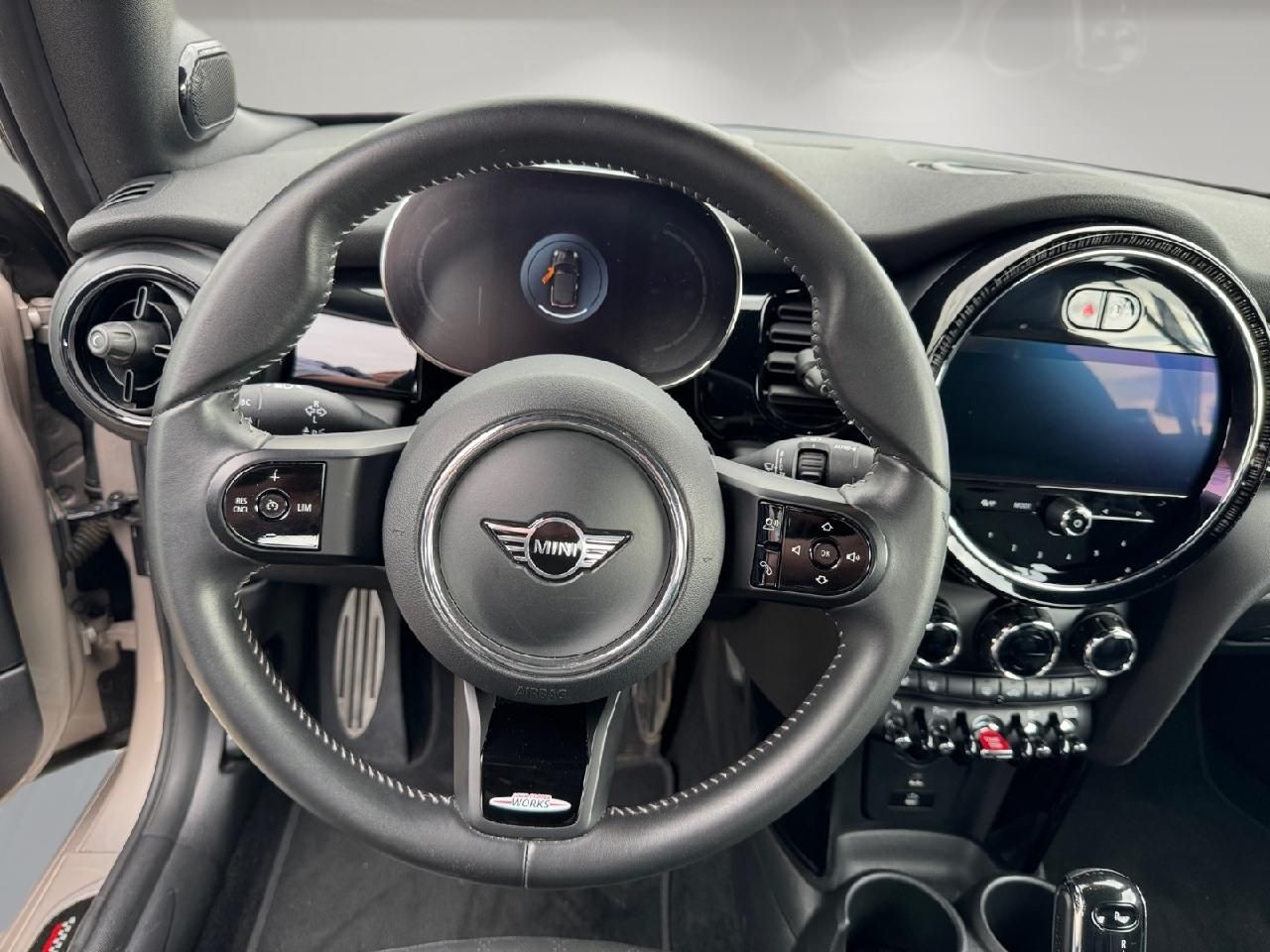 Fahrzeugabbildung MINI Cabrio Cooper John Cooper Works Trim