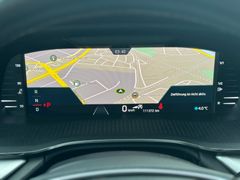 SKODA Octavia Combi 2.0 TDI Style*HEAD UP*MATRIX*