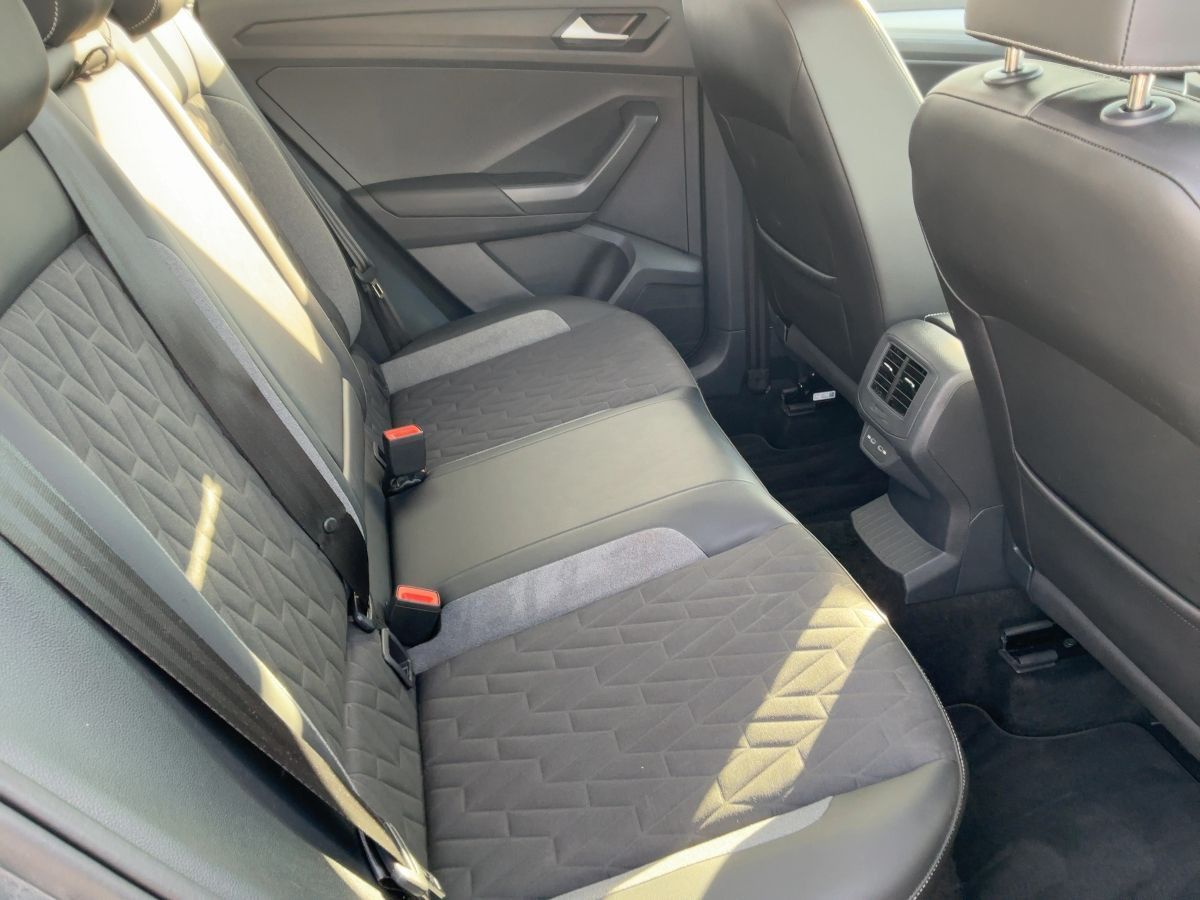 Volkswagen T-Roc - Bild 13