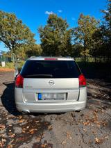 Opel Signum 3.2 l - Opel Signum mit Benzin-Antrieb: Kombi, Automatik, 2.2