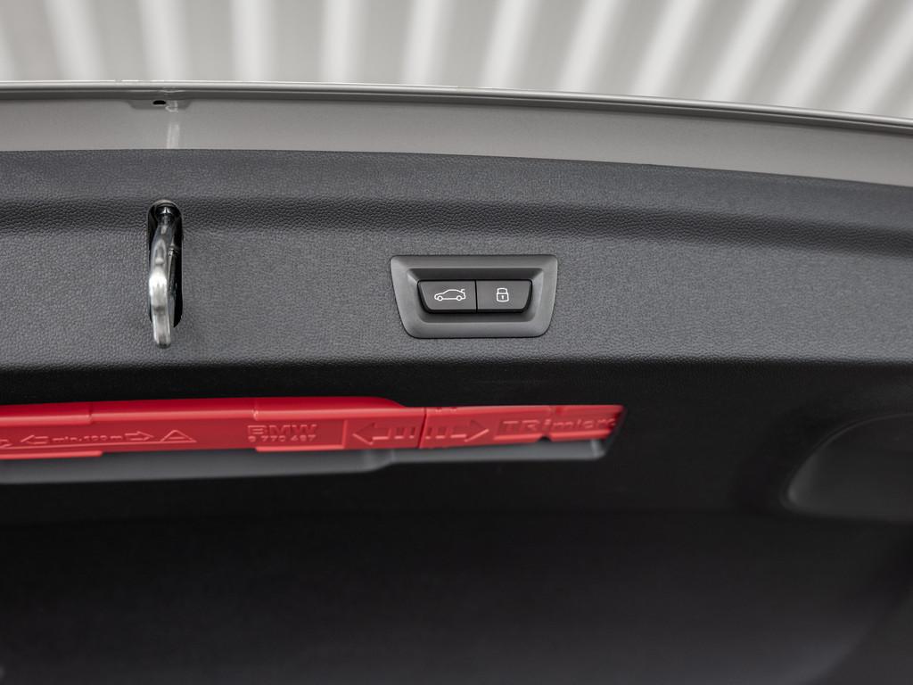 MINI Countryman Cooper S ALL4 Classic Trim PANO AHK