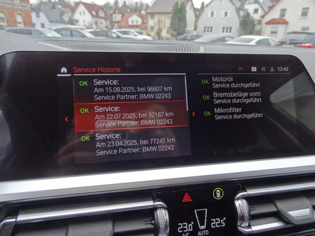 Fahrzeugabbildung BMW 330d xDrive Sport Line/Virtual/AHK/Kam/Leder/1.H