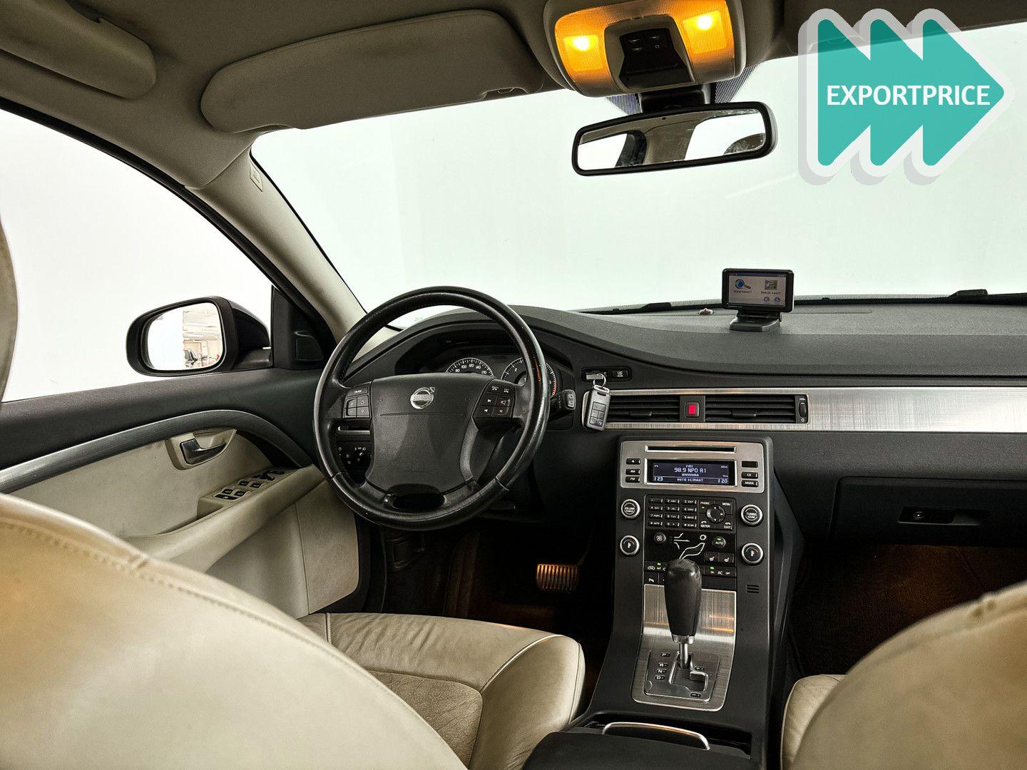 Volvo V70 2008 — photo 7