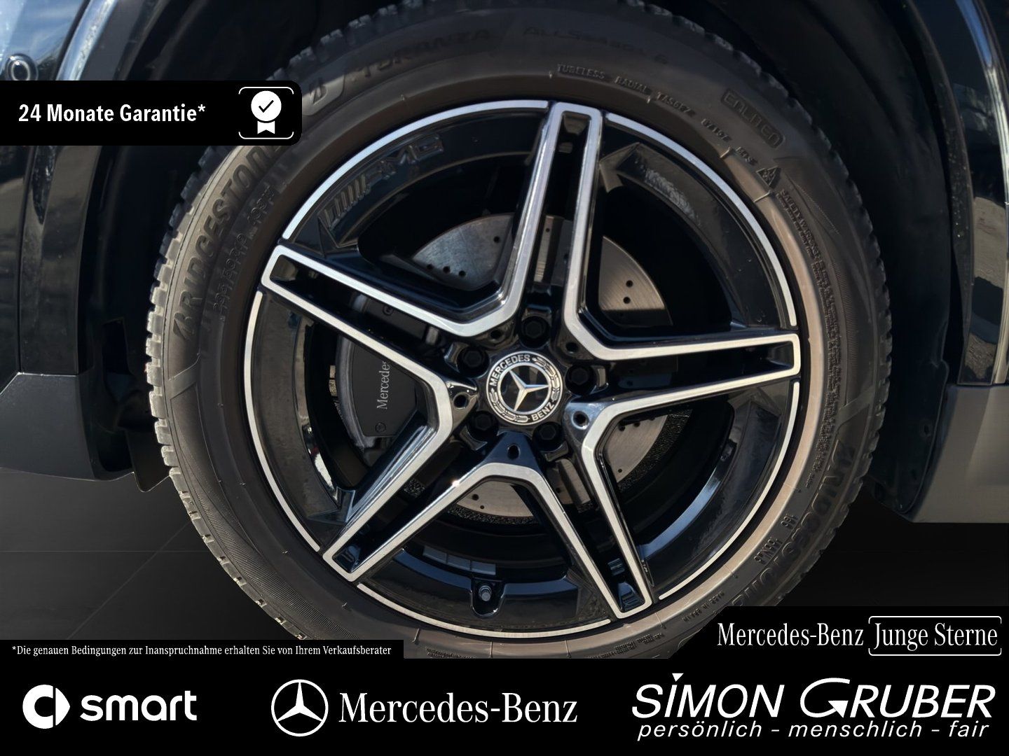 Fahrzeugabbildung Mercedes-Benz GLA 200 AMG Night Pano Fahrassist KeyGo Ambiente