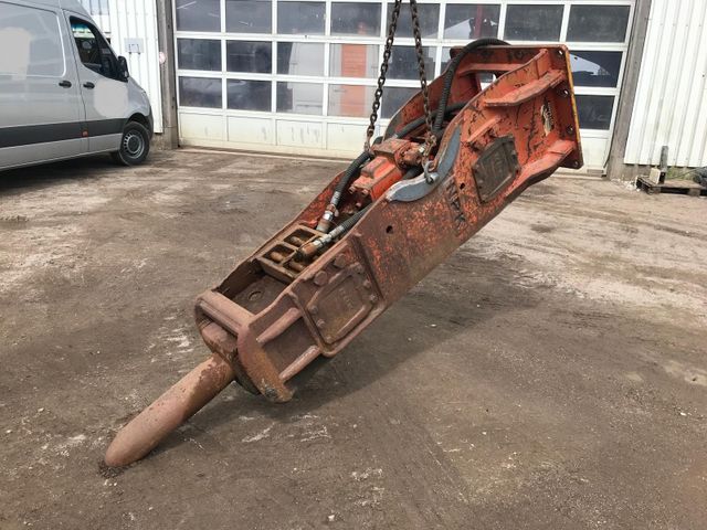 NPK Hammer NPK E216 für 25t-30t Bagger