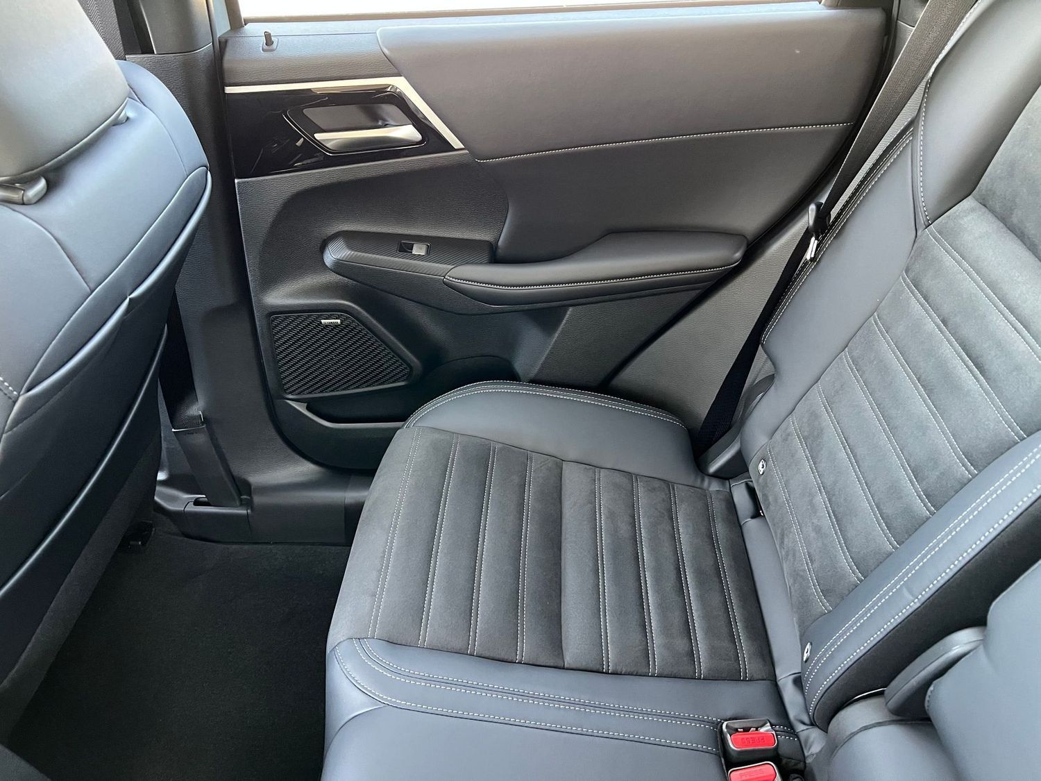 Mitsubishi Outlander - Bild 17