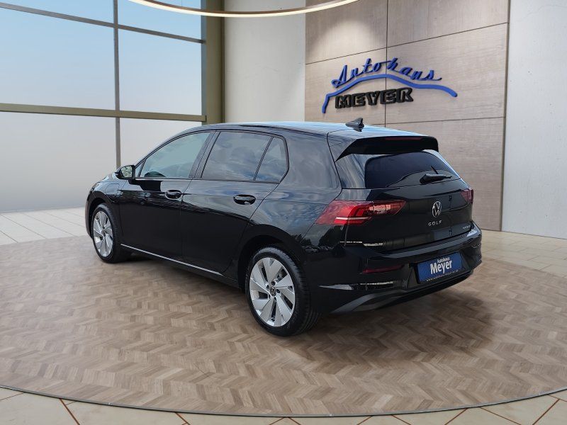 Volkswagen Golf 1.5 eHybrid 17*Alu/LED/Kamera/Keyless/Winte imagem 3