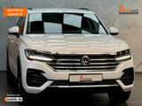 Volkswagen Touareg R-Line 4Motion 3.0 V6 TDI |AHK|KAM|SHZ|