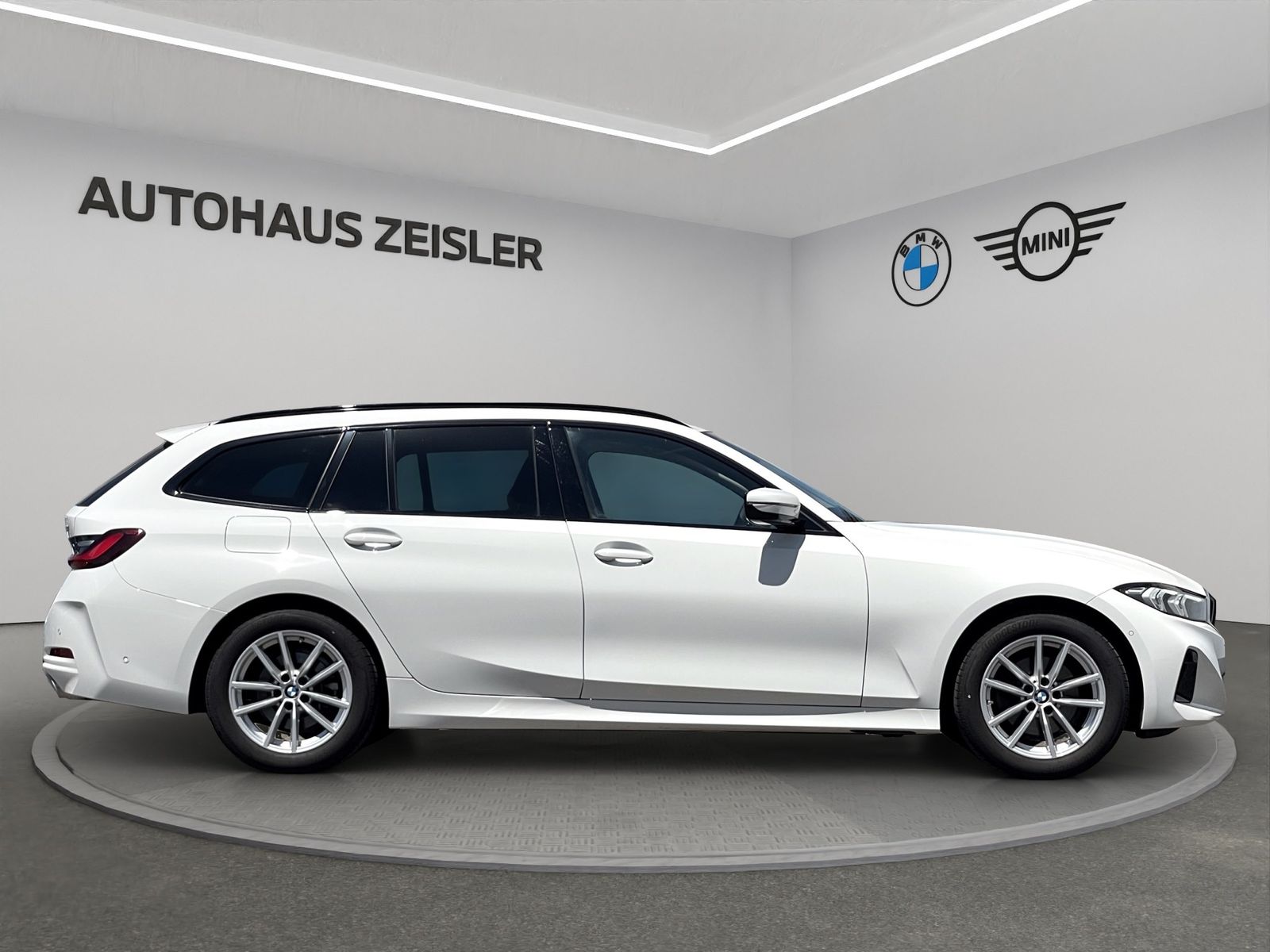 BMW 320i Touring AHK Rückfahrkamera 59.330 foto 3