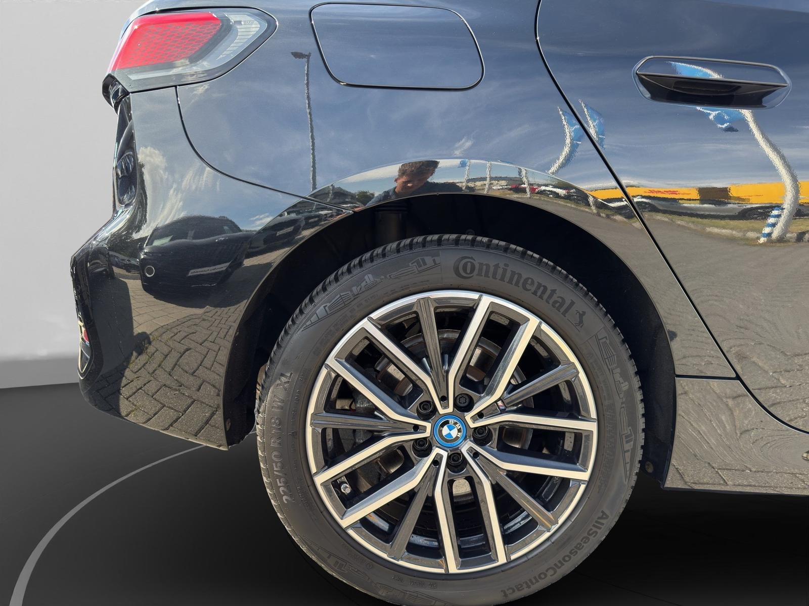 BMW 230e xDrive Active Tourer M Sport Anhängerk. Pan