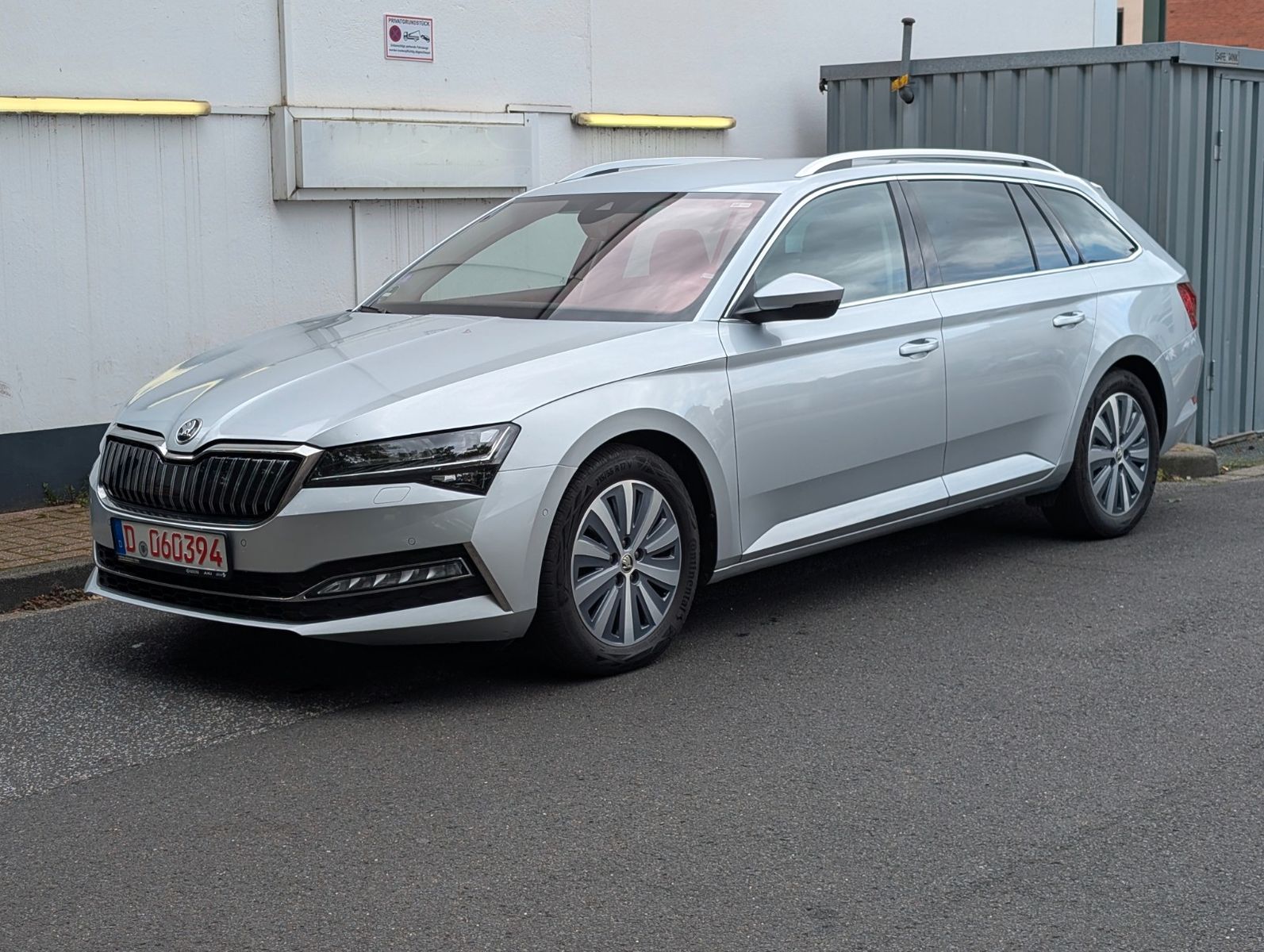 Skoda Superb - 1