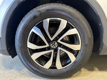 Volkswagen Tiguan - 7