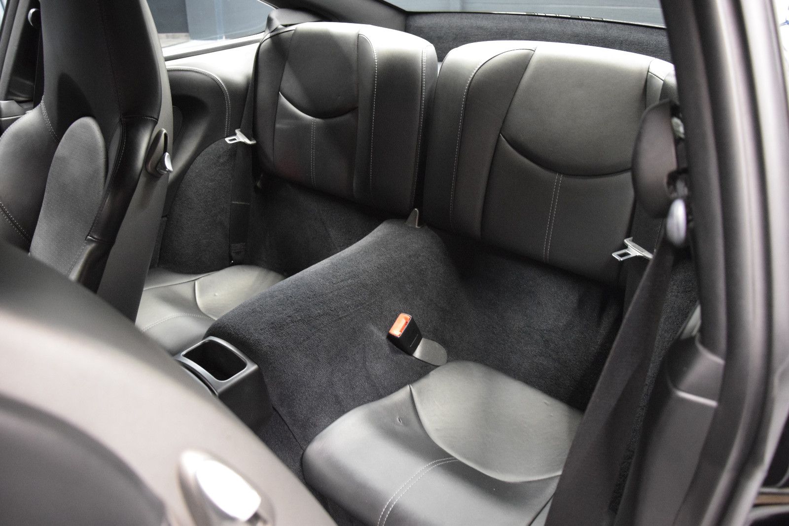 Fahrzeugabbildung Porsche 911 Carrera 4 S Coupe Leder Navi PDC SSD 19 ``