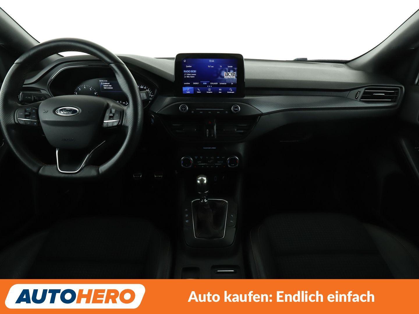 Ford Focus 1.0 EcoBoost ST-Line*NAVI*LED*TEMPO*CAM*