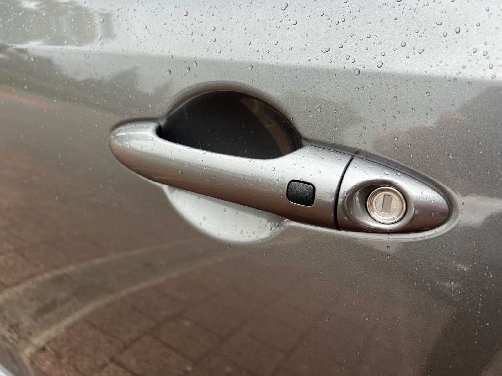 Fahrzeugabbildung Kia Picanto 1.0 GT-line AMT Navi Kamera Sitzheizung