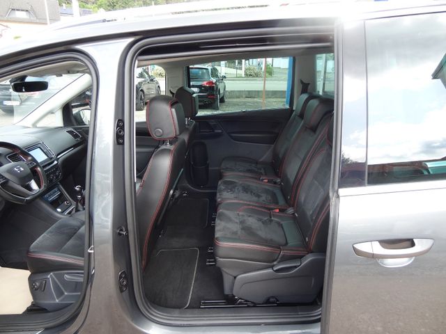 Fahrzeugabbildung Seat Alhambra FR-Line/Pano/AHK/7-Sitzer/Kam/Xenon/2.H