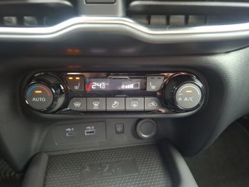 Nissan Juke N-Connecta 1.6 Hybrid °LED°Navi°BF°SHZ°RFK°