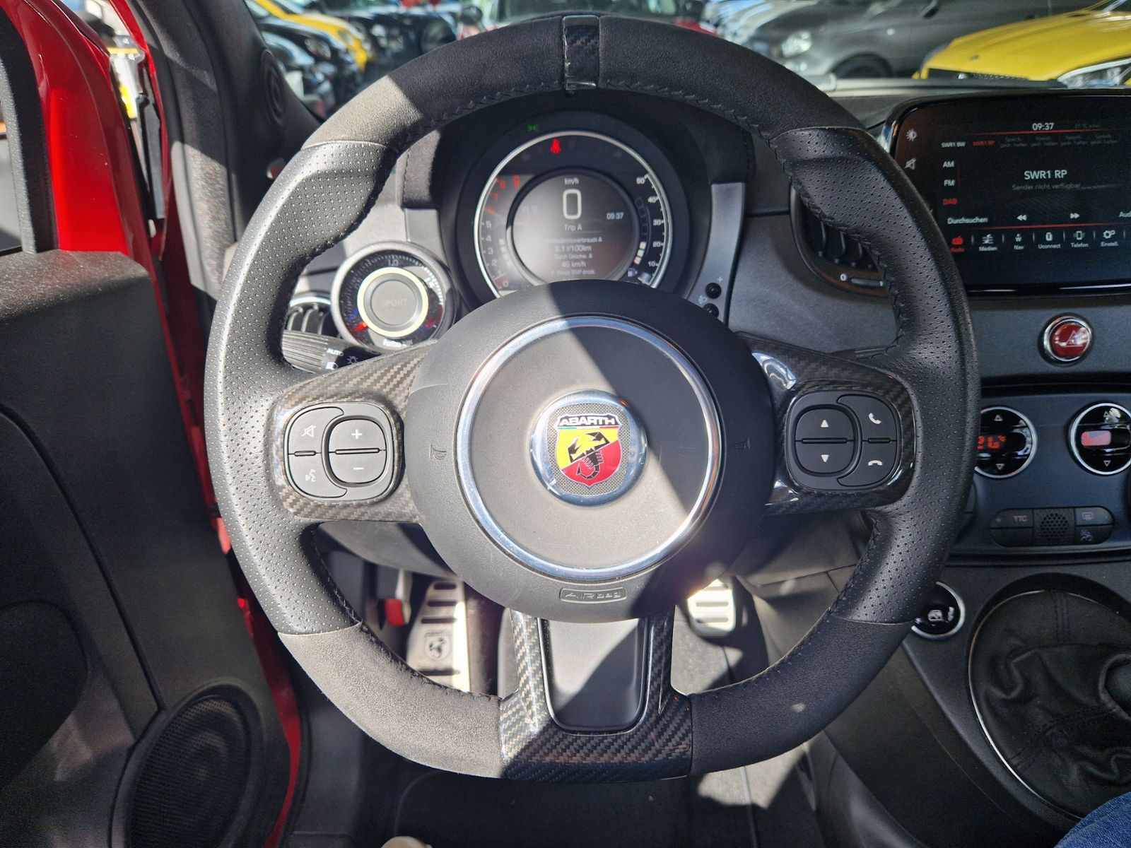 Fahrzeugabbildung Abarth 695C Beats Soundsystem NAVI ALU
