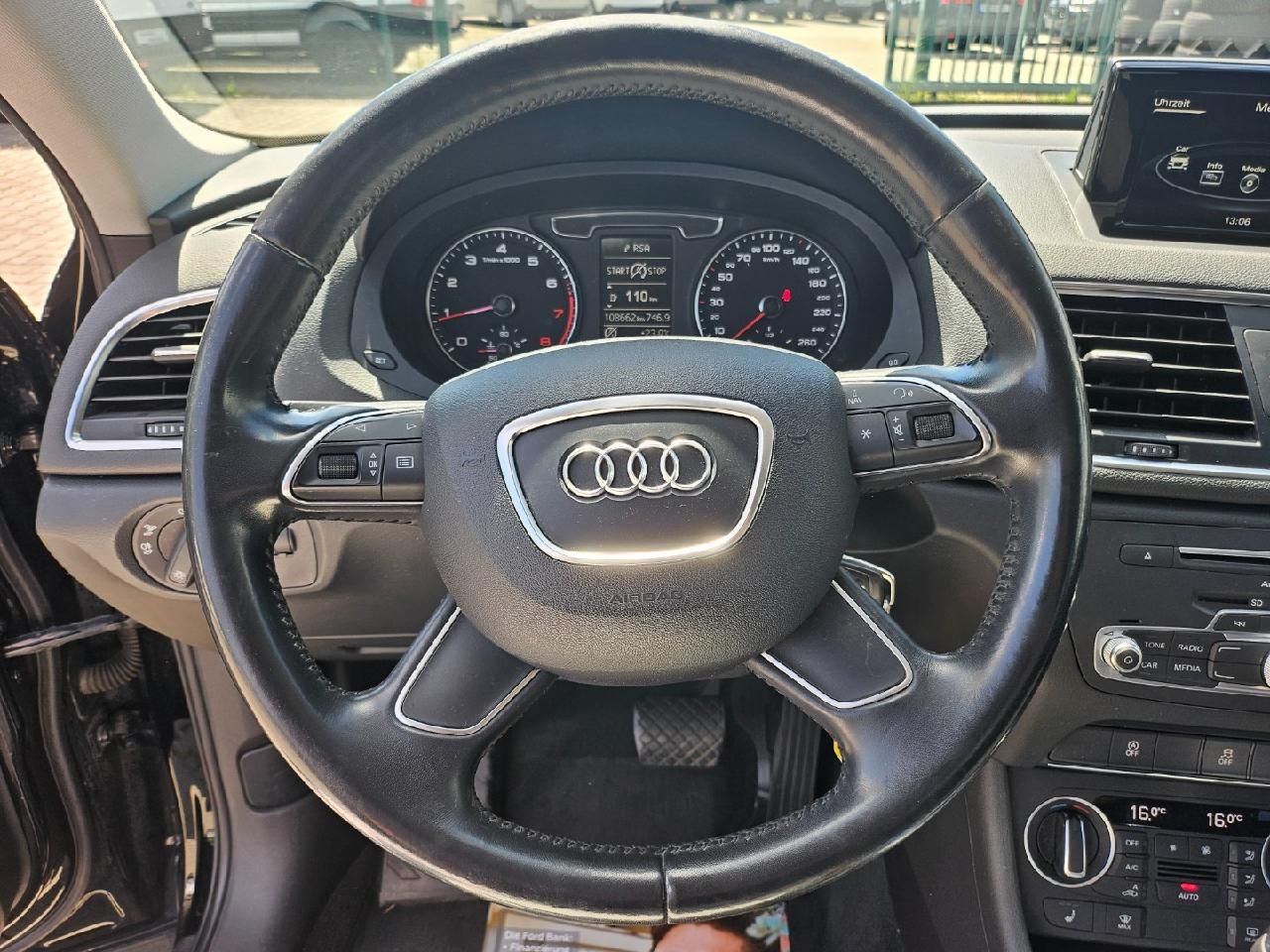Fahrzeugabbildung Audi Q3 Automatik Allwetter
