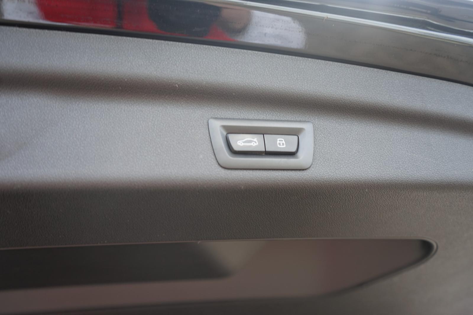 BMW 218 i Active Tourer LED AHK ACC 360° Head-Up Navi, миниатюра 9