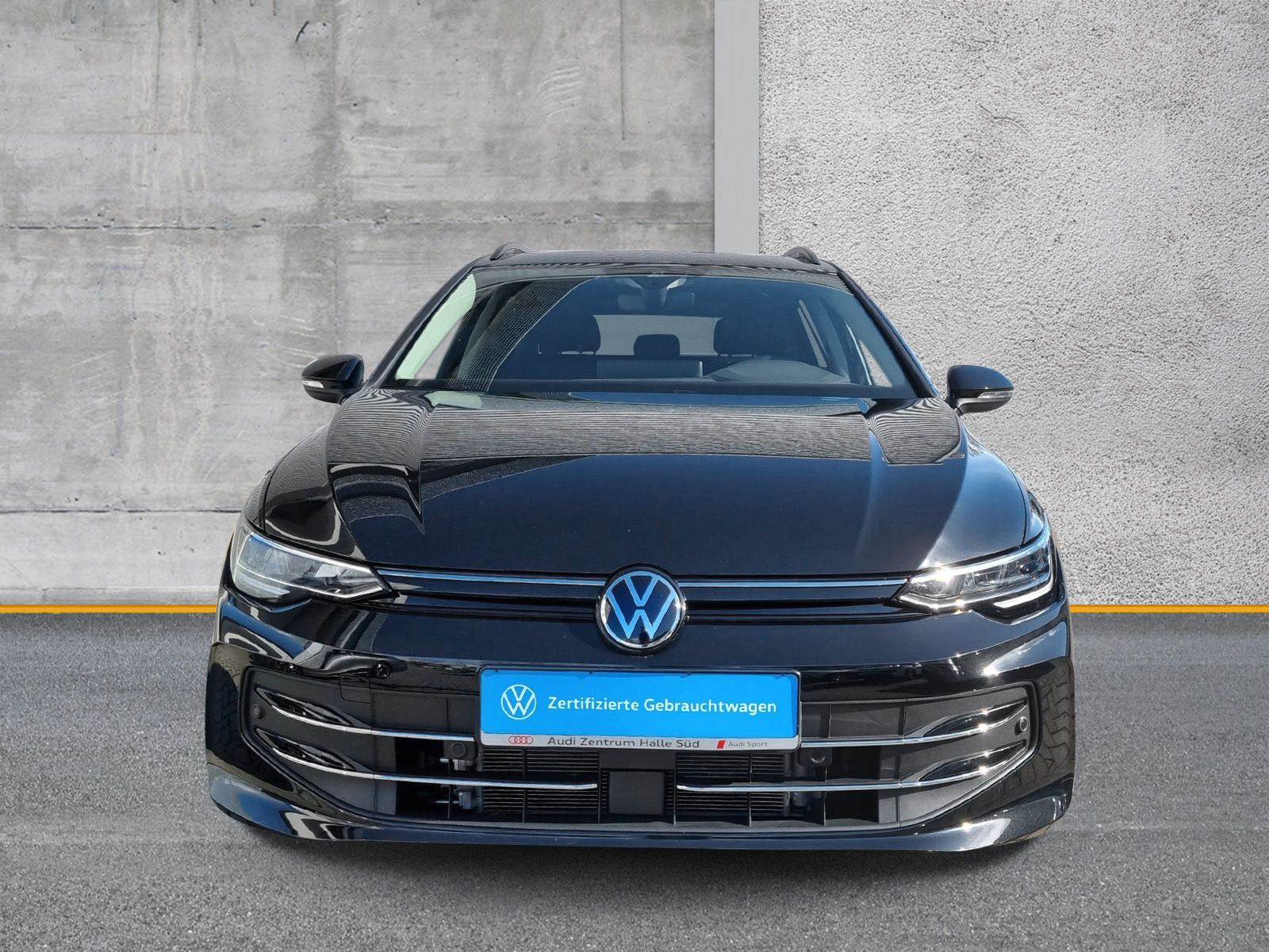 Volkswagen Golf VIII Variant 1.5 eTSI DSG Goal AHK PANO KAM foto 5