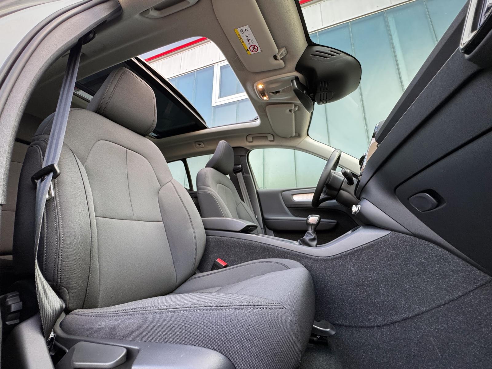 Volvo XC40 1.5T3 Momentum Pro *ASSIST|PANO|NAVI|HIFI*
