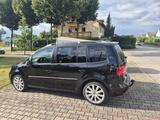 Volkswagen Touran 2.0 TDI 130kW DSG Highline Highline - Volkswagen Touran mit Diesel-Antrieb: Leder, Schiebedach, Kleinbus, 2.0