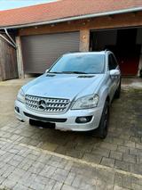 Mercedes-Benz Mercedes ML W164 320 CDI 4 Matic /  AHK - Mercedes-Benz 320 Gebrauchtwagen