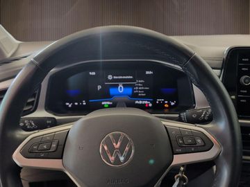 Volkswagen T-Roc - 8