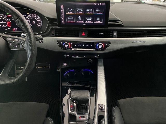 RS4 Avant 2.9 TFSI quattro PANO+HUD+RS-ABGAS