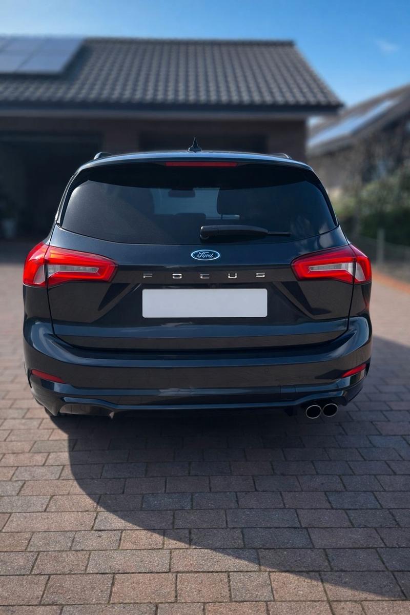 Ford Focus 1,0 EcoBoost 92kW ST-Line Turnier Auto