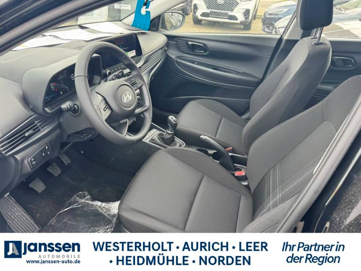 Fahrzeugabbildung Hyundai i20 MY26 1.0 T-GDI (90 PS) 6-MT 2WD Select Navi