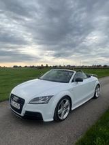 Audi TT Roadster 2.0 TDI S tronic quattro  - Audi TT mit Diesel-Antrieb: Automatik