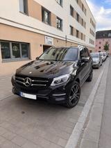Mercedes-Benz GLE 250 d 4MATIC - - Mercedes-Benz GLE 250 aus 2015