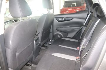 Fotografie 6 des Nissan Qashqai 1.3 DIG-T Navi