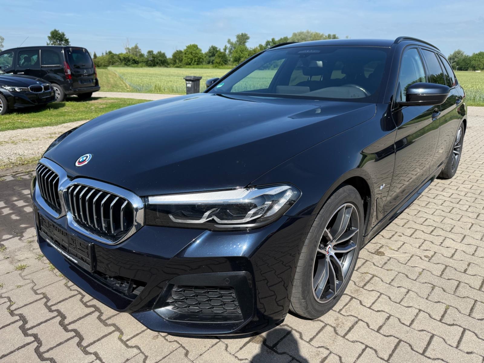 BMW 520d xDrive Touring M-Sport Leder/eSitz/AHK/LED