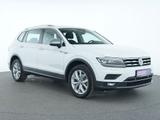 Volkswagen Tiguan Allspace Highline ACC|LED|AHK|Kessy|SHZ - Volkswagen Tiguan Allspace mit Benzin-Antrieb: Automatik