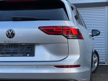 Volkswagen Golf - 11