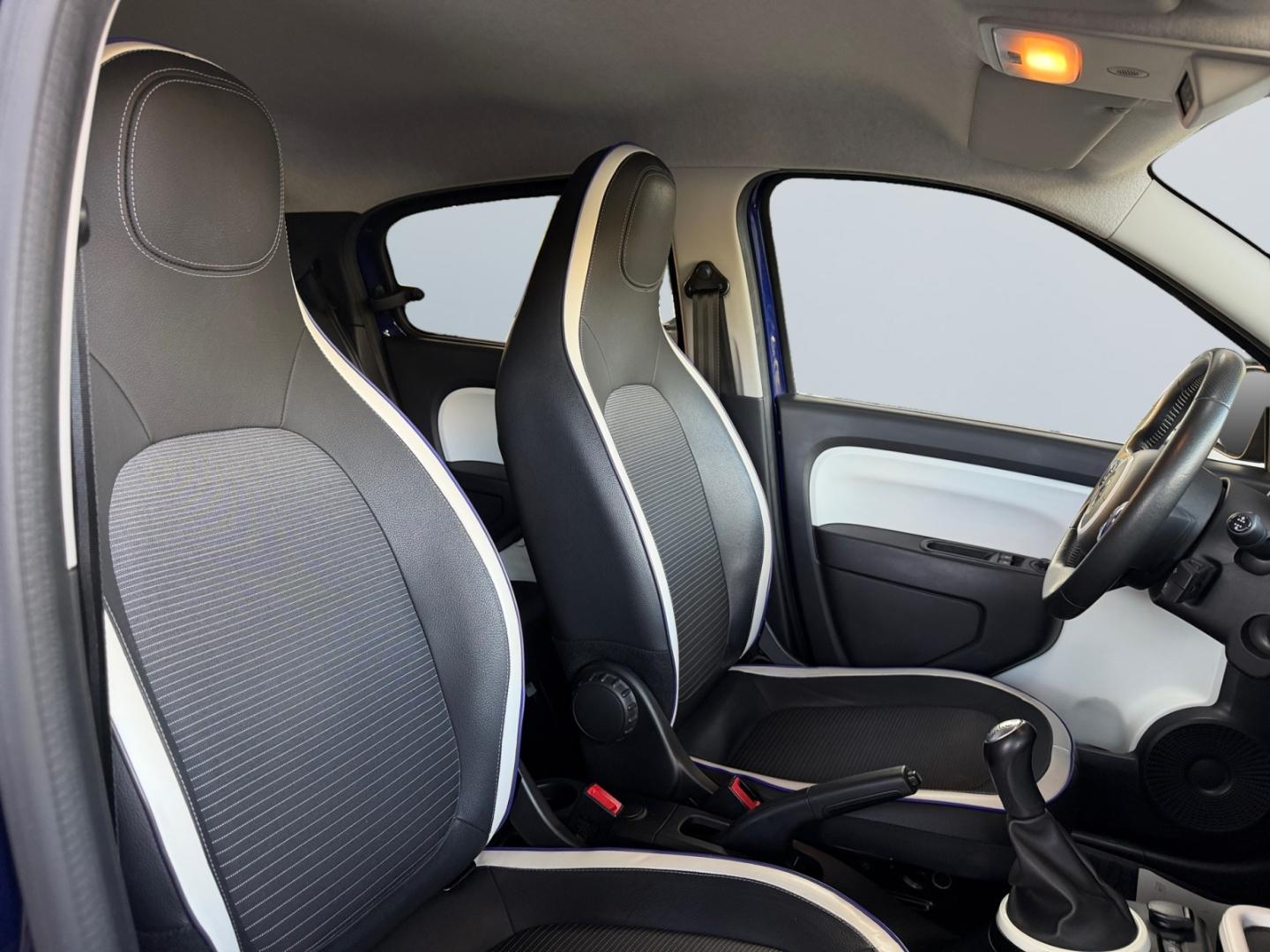 Renault Twingo SCe 70 Cosmic *SHZ*LM 16''*DAB*Bluetooth*