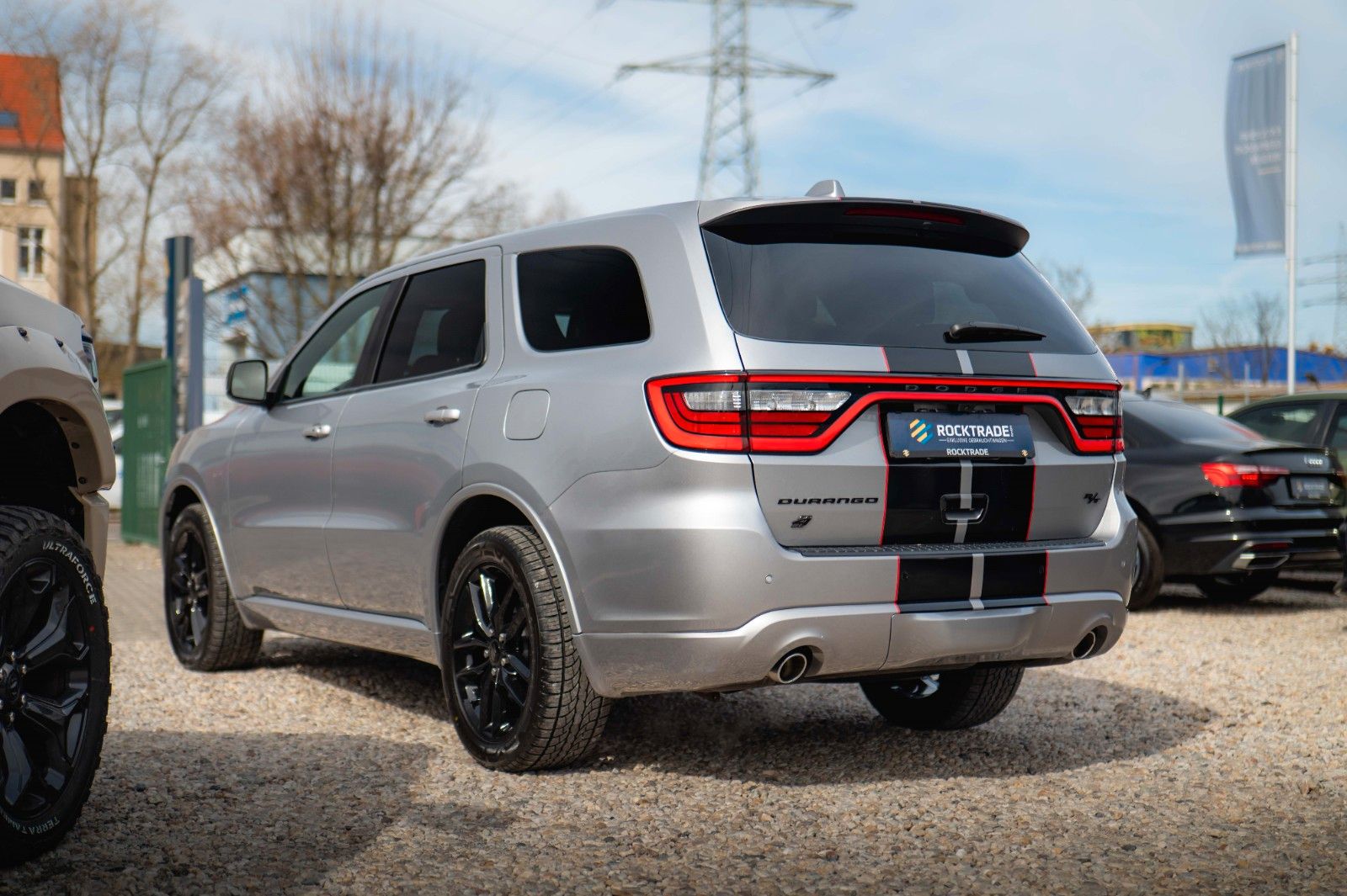 Fahrzeugabbildung Dodge Durango 5.7 V8 R/T SRT 4x4 Night-Paket Modell 22